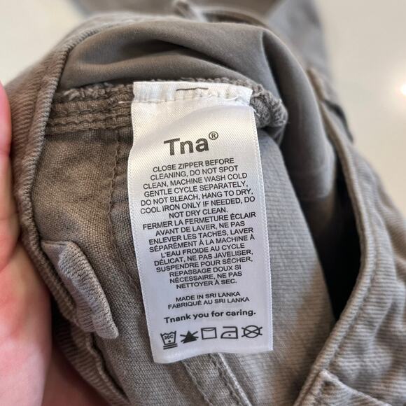 Aritzia Tna Greenwich High‎ Waisted Carpenter Cargo Pant Size 00 - Picture 8 of 13